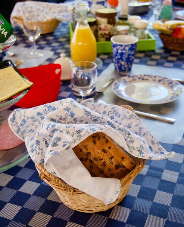 B&B “Te Warskip Bij Blokvis” Medemblik Esterno foto