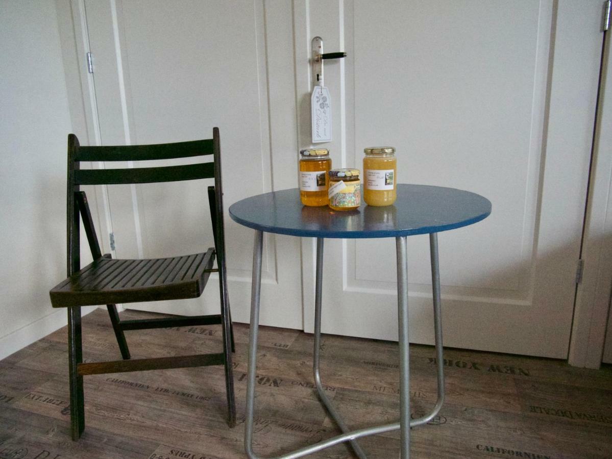 B&B “Te Warskip Bij Blokvis” Medemblik Esterno foto
